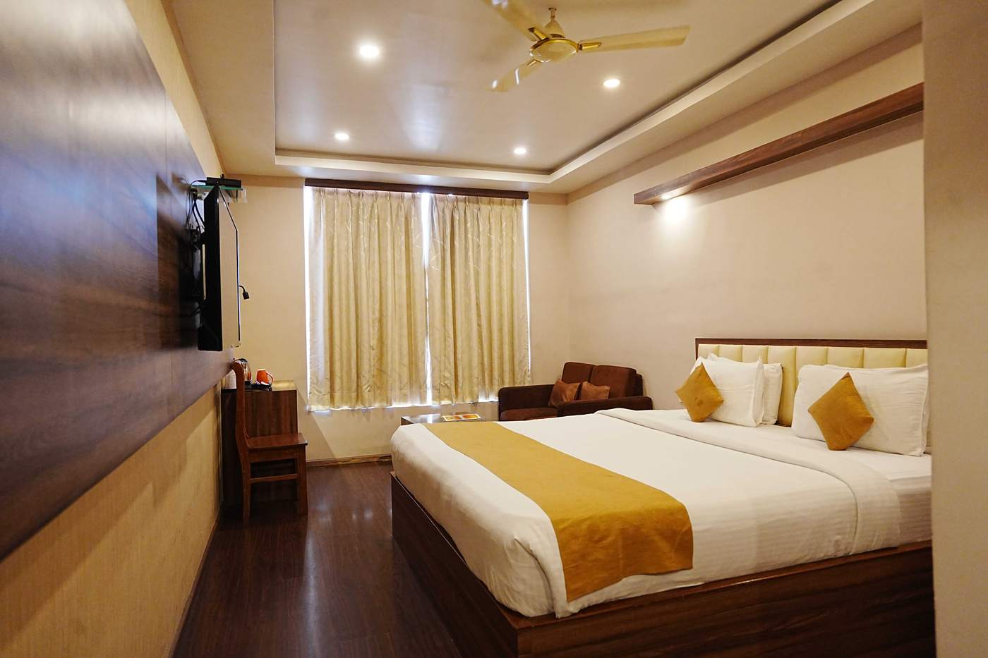 Deluxe Room at Stayotel